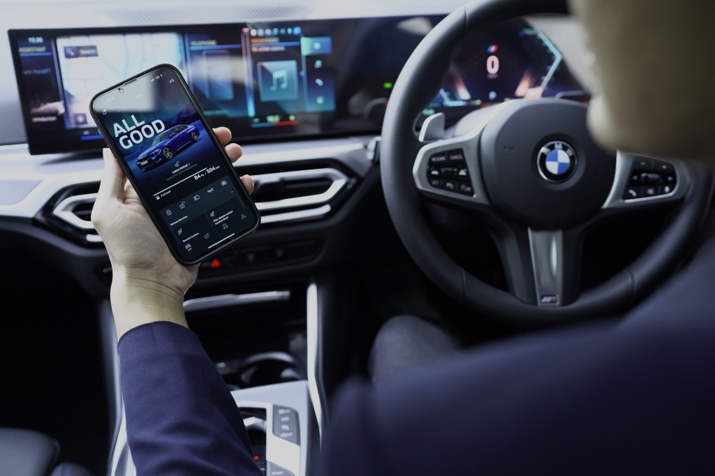 BMW Connected Drive Hadir di Indonesia, Tersedia Beragam Fitur Unggulan