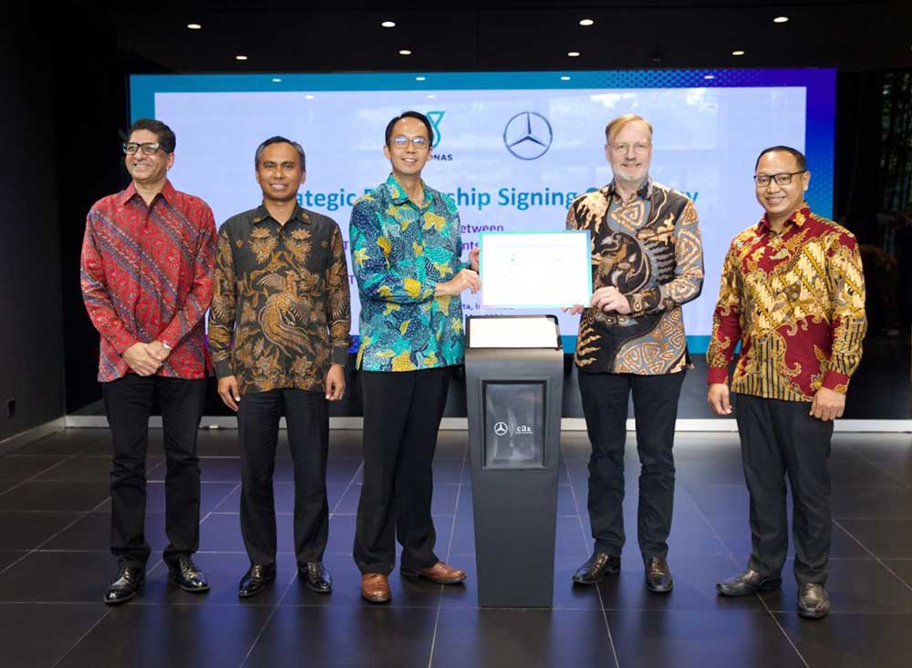Mercedes-Benz National Service Weeks Kini Berpartner Dengan PETRONAS Lubricants&nbsp;International