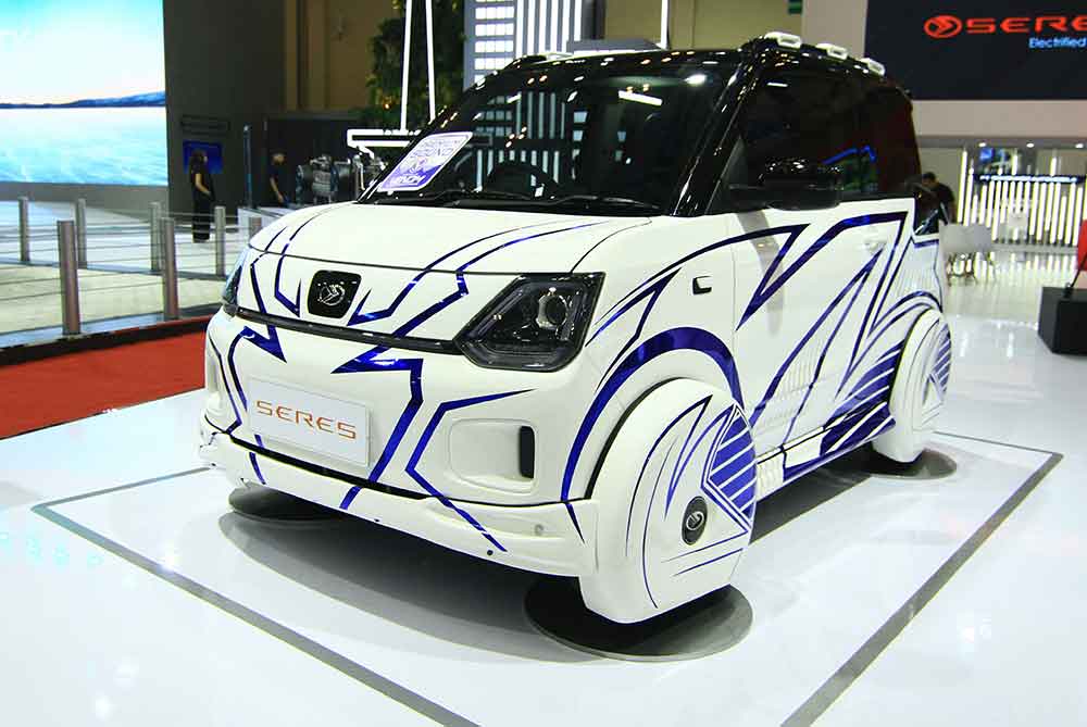 SERES E1 Hadirkan Mobil Modifikasi Berkonsep Vision&nbsp;Future