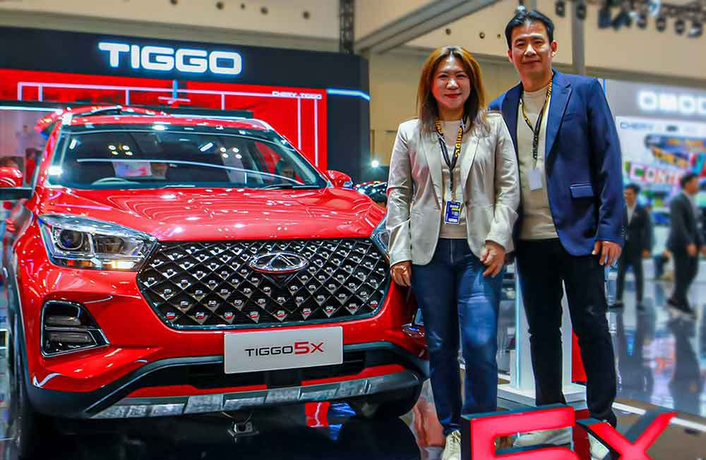 Kisah Alan Budikusuma Dan Susi Susanti Memboyong Mobil Chery Ke Garasi Rumahnya