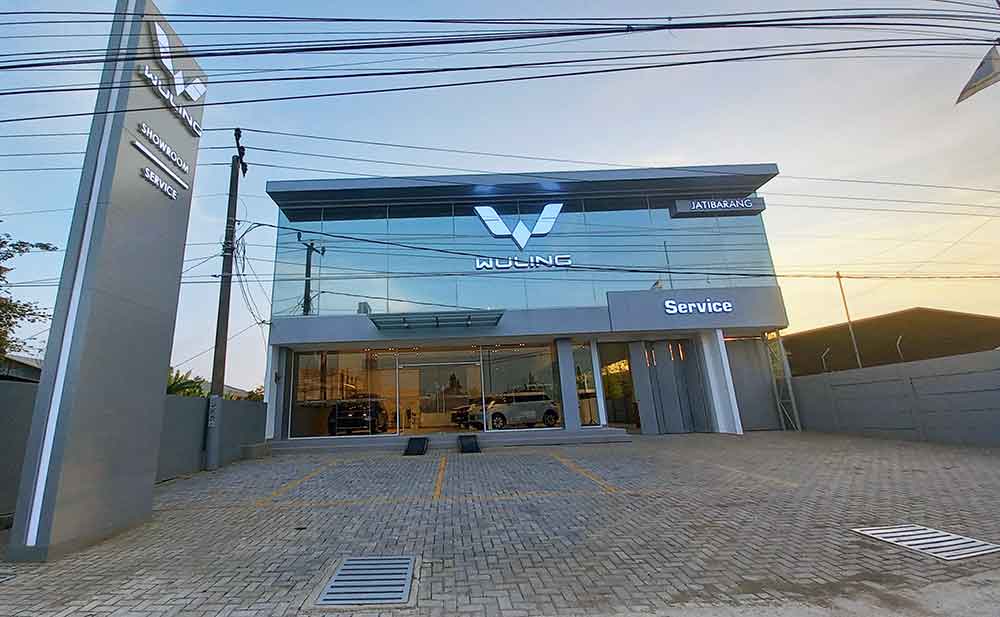 Wuling Resmikan Diler Berkonsep 3S di&nbsp;Jatibarang