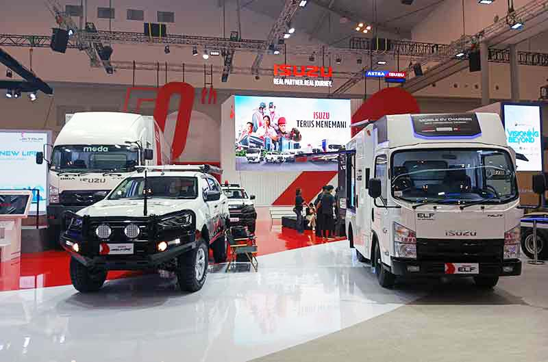 ELF Sumbang Penjualan Terbanyak Isuzu di GIIAS 2024